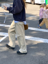 ワイドピンタックパンツ