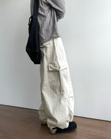 レバーピグメントカーゴパンツ