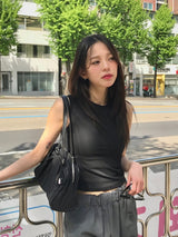 Riona sleeveless