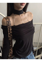 Strap Off-Shoulder Black Chain Long Sleeve Tee