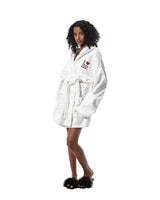 ROBE 001