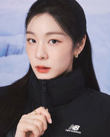 スパークルドームフープリング925シルバー+ロジウムメッキイヤリングE041-06H-W (Worn by Kim Yuna, Ningning, Woo-gi)