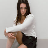FRILL OFF SHOULDER T-SHIRT / WHITE