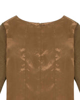 グロッシーフリルトップス _ BROWN