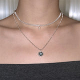 Pearl chocker