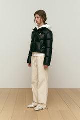 CHERRY GLOSSY DOWN [BLACK]