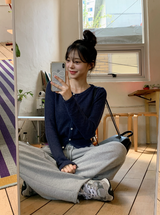 #Back Ribbon Embroidery Knit Cardigan (5color)