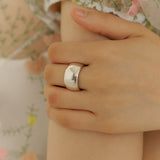 Vase Ring