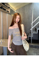 イエロークリームオフショルダーショートスリーブニットTシャツ