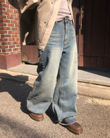 ドエルブーツカットウォッシュドデニムパンツ