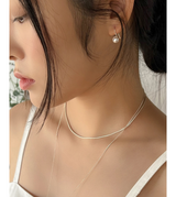 Sunday pearl earring (silver)