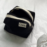 Clam round pouch _ Black