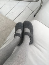 Round fur mary-jane shoes