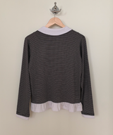 Round collar striped frill T-shirt