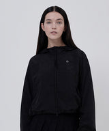 KIRSH PLAIN INCISION WOVEN WINDBREAKER [BLACK]
