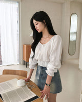 [MADE] Lower, frill long sleeve blouse