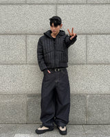 Beg Non-Fade Dart Denim Pants