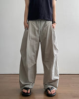 Ripple Pintuck Nylon pants