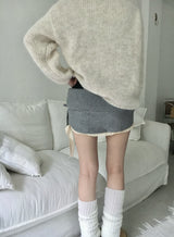 Gray lace knit skirt