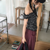 Ptik Hippie Frill Banding Zigzag Off Shoulder T-Shirt