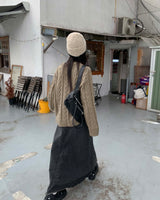 Twisted round knit