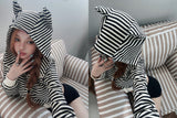 Cat hood zip-up