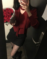 [BELLIDE MADE] Metallic charm V-neck cardigan with tie