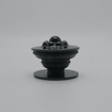 [MADE] ブラックフラワースマホグリップ