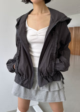 TULIP SHIRRING TEE