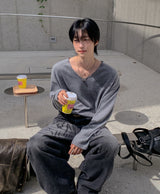ウィンドモヘアVネックニット