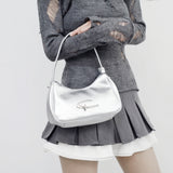 Monche ペンダントクロスホーボーバッグ