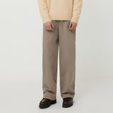 クラシックチノパンツ DEEP BEIGE