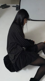 Pin stripe boxy polo shirt [BLACK]