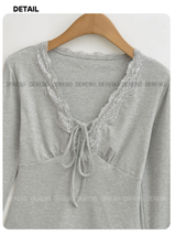 Pure Designer Lace V-neck Long Sleeve T-shirt