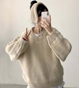 Disco Pop Duc Thick Sleeve Punching V-Neck Knit