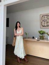 Slit shirring flower long sleeveless dress