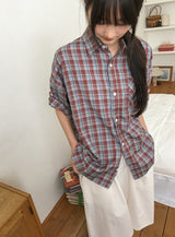 [unisex] カラニルチェックロールアップ半袖シャツ