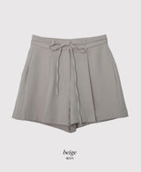 ソリッドピンタックストラップスラックスハーフパンツ (3color)