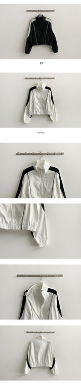 RORON Coloring Line Cropped Windbreaker Jumper
