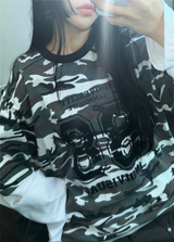 ミリタリーレイヤードオーバーフィットロゴスリーブTシャツ 🩶💚🤍2カラー