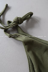 5 colors Basic V-neck Strap Strap Vinny