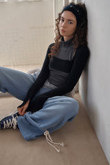 SOFT POSE TEE - BLACK