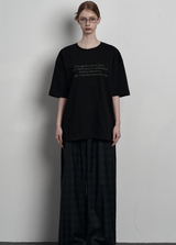 [mnem] olive print oversized t-shirt (black)