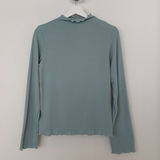 Lovmi Wave Half-Turtleneck T-Shirt 