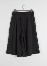 EYELET LINE BERMUDA PANTS
