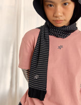 REVERSIBLE FRILL MUFFLER (BLACK)