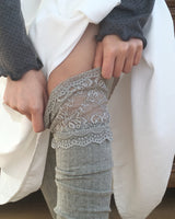 Hirat lace ribbed socks