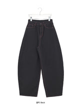 Gamma Stitch Point Balloon Wide Pants