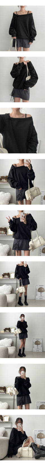 Wooni Unbalanced shoulder V sweatshirt