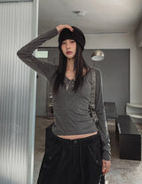 Melt button pocket U-neck hood